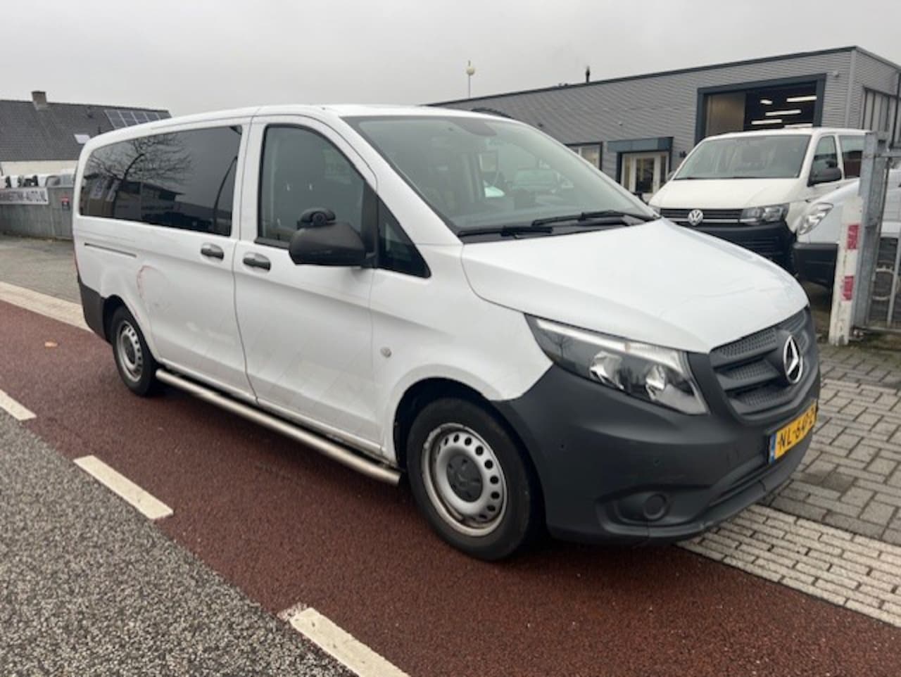 Mercedes-Benz Vito Tourer - 116 CDI 120KW AUTOM. Lang KLIMA BRIEF 8P PKW - AutoWereld.nl