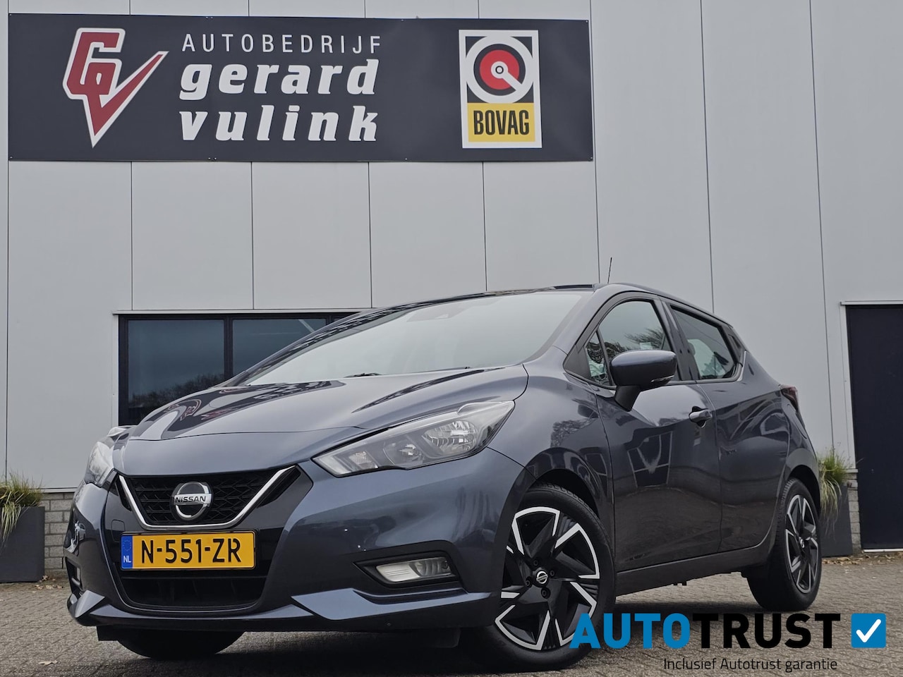 Nissan Micra - 1.0 IG-T Acenta AUTOMAAT STOELVERW. NAV - AutoWereld.nl