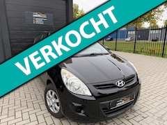 Hyundai i20 - 1.2i i-Catcher Airco Elek Ramen Lage KM