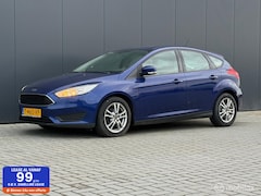 Ford Focus - 1.0 Ambiente, stoelverwarming, 2015