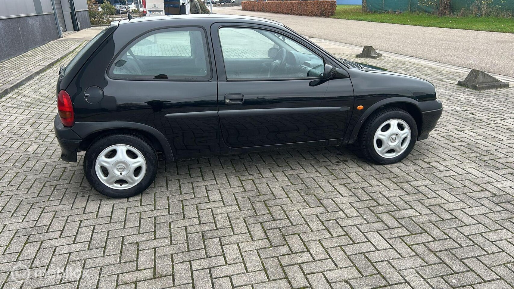 Opel Corsa - 1.2i-16V CDX 1.2i-16V CDX - AutoWereld.nl