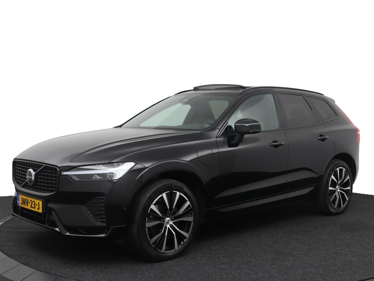 Volvo XC60 - T6 Hybride R design Long Range|PILOT|H&K|BLIS|360|PANORAMA - AutoWereld.nl
