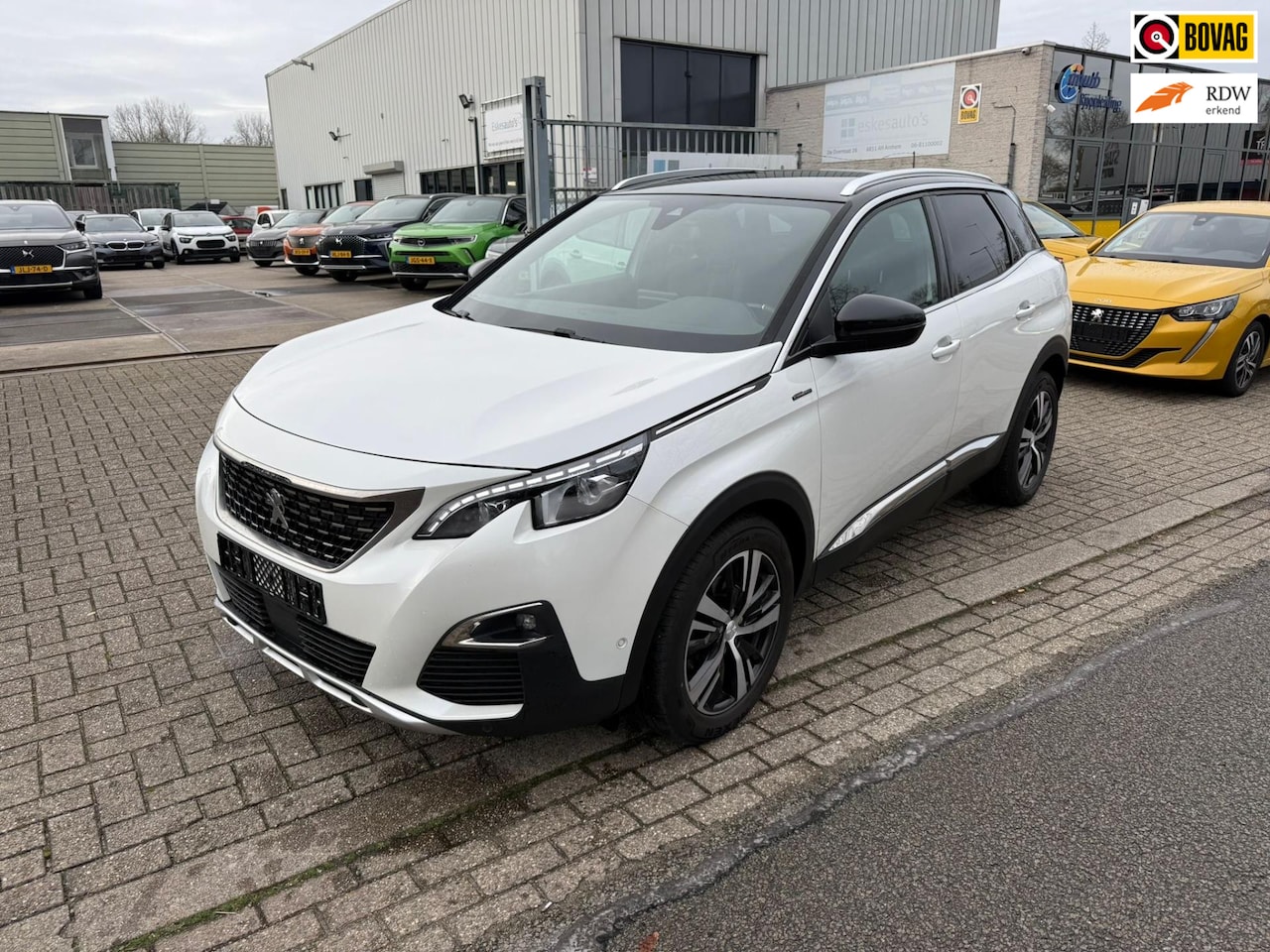 Peugeot 3008 - 1.2 PureTech GT Line 1.2 PureTech GT Line , Navi, 12 mnd Garantie - AutoWereld.nl