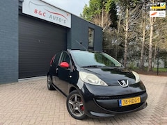 Peugeot 107 - 1.0-12V XR 5-deurs / APK 26-11-2026