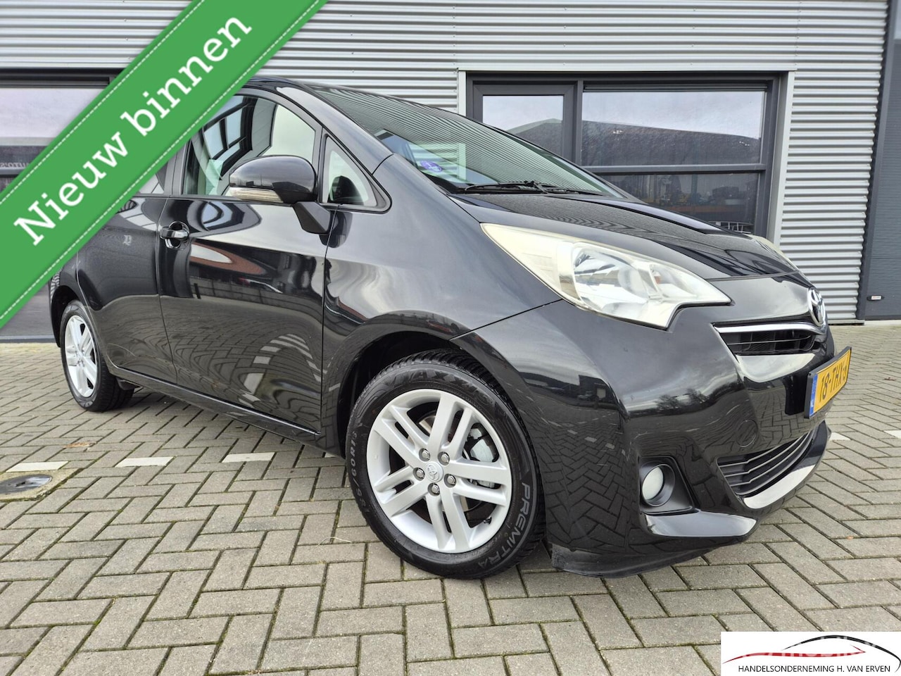 Toyota Verso S - 1.3 VVT-i Dynamic CLIMA CRUISE CAMERA NAP - AutoWereld.nl