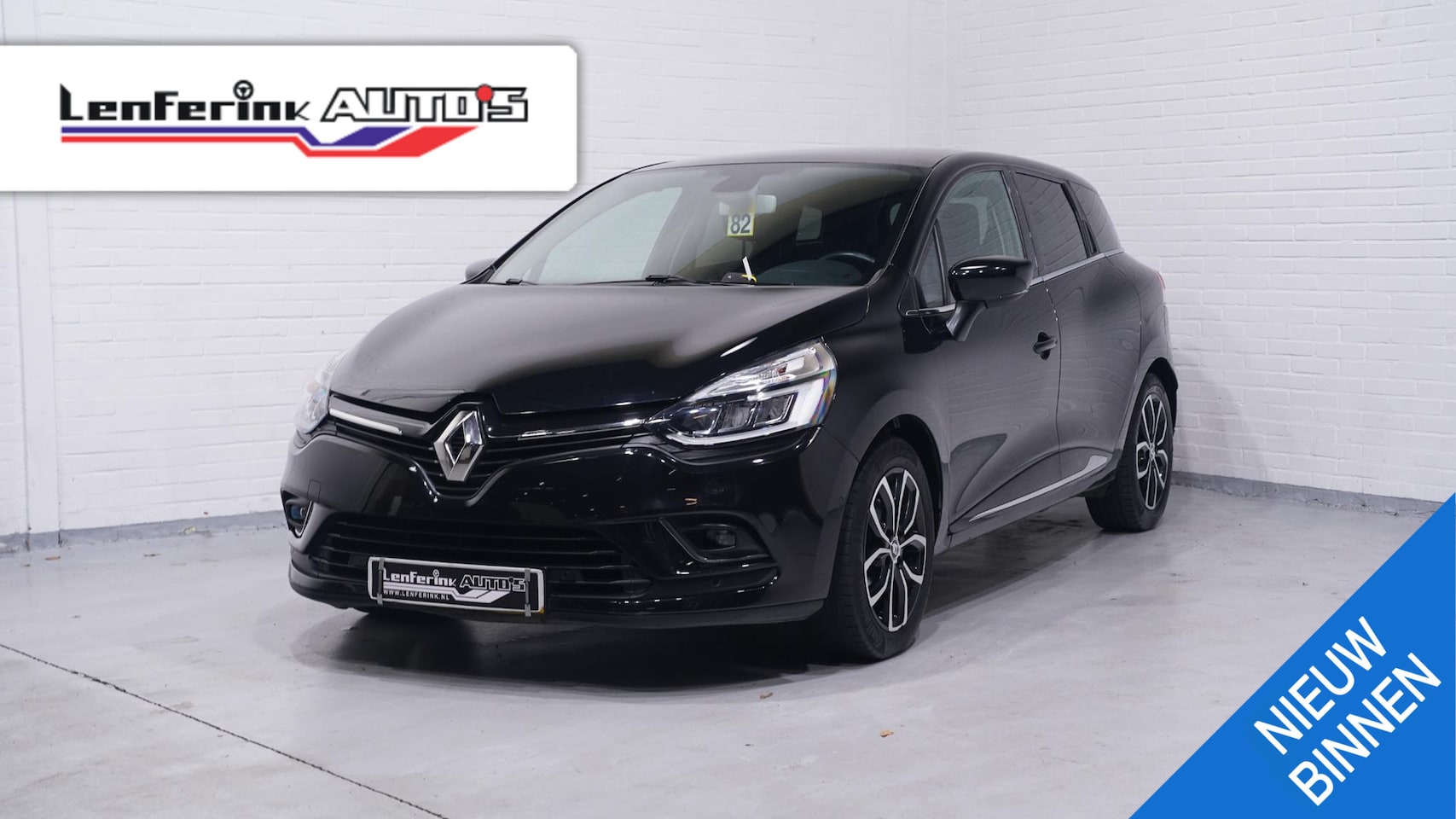 Renault Clio Estate - 0.9 TCe Intens Bose Camera Panodak Leder/alcantara PDC v+a - AutoWereld.nl