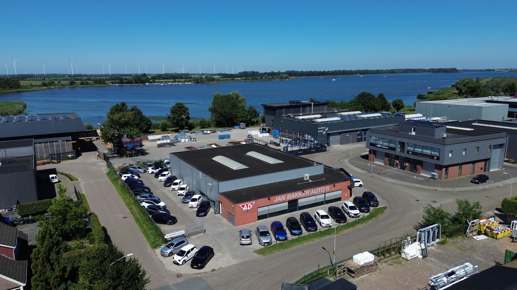 Ford Kuga - 2.5 PHEV Titanium Trekhaak Panoramadak CarPlay - AutoWereld.nl