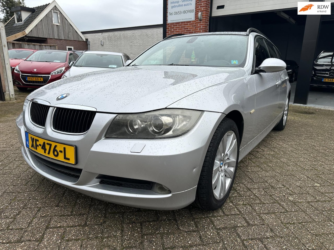 BMW 3-serie Touring - 320i Touring AUTOMAAT-PANORAMADAK-CRUISE-AIRCO-PDC - AutoWereld.nl