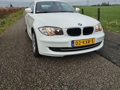 BMW 1-serie - 116i Business Line Style LEDER BEKLEDING - GOED ONDERHOUDEN