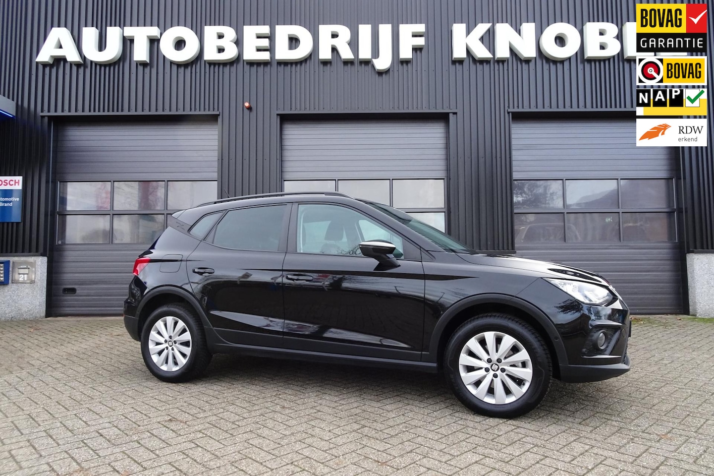 SEAT Arona - 1.0 TSI Style Business Intense 1.0 TSI Style Business Intense, NL AUTO, NAP, CARPLAY, CAMERA, CLIMA, ALL-SEASONS, DEALER - AutoWereld.nl