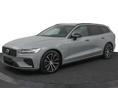 Volvo V60 - T6 hybride AWD Plus Dark|H&K|ACC|PILOT|360|BLIS