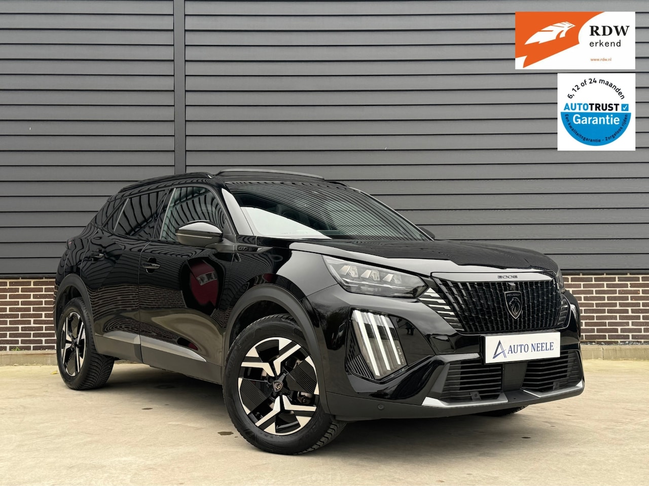 Peugeot 2008 - SUV 1.2 GT PACK Hybrid 145 pk Elektr zetels, MASSAGE, Pano - AutoWereld.nl