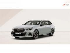 BMW 5-serie Touring - 520i|M-sport|Fisc€70.000|H&K|E-trekhaak|