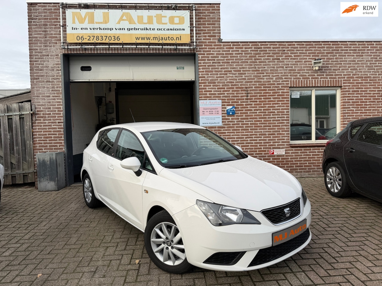 SEAT Ibiza - 1.0 MPI Reference 5deurs airco - AutoWereld.nl