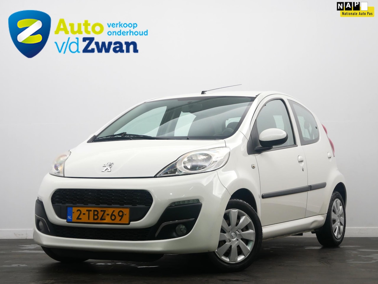 Peugeot 107 - 1.0 Active 5-Deurs/Airco/Bluetooth/Nap - AutoWereld.nl