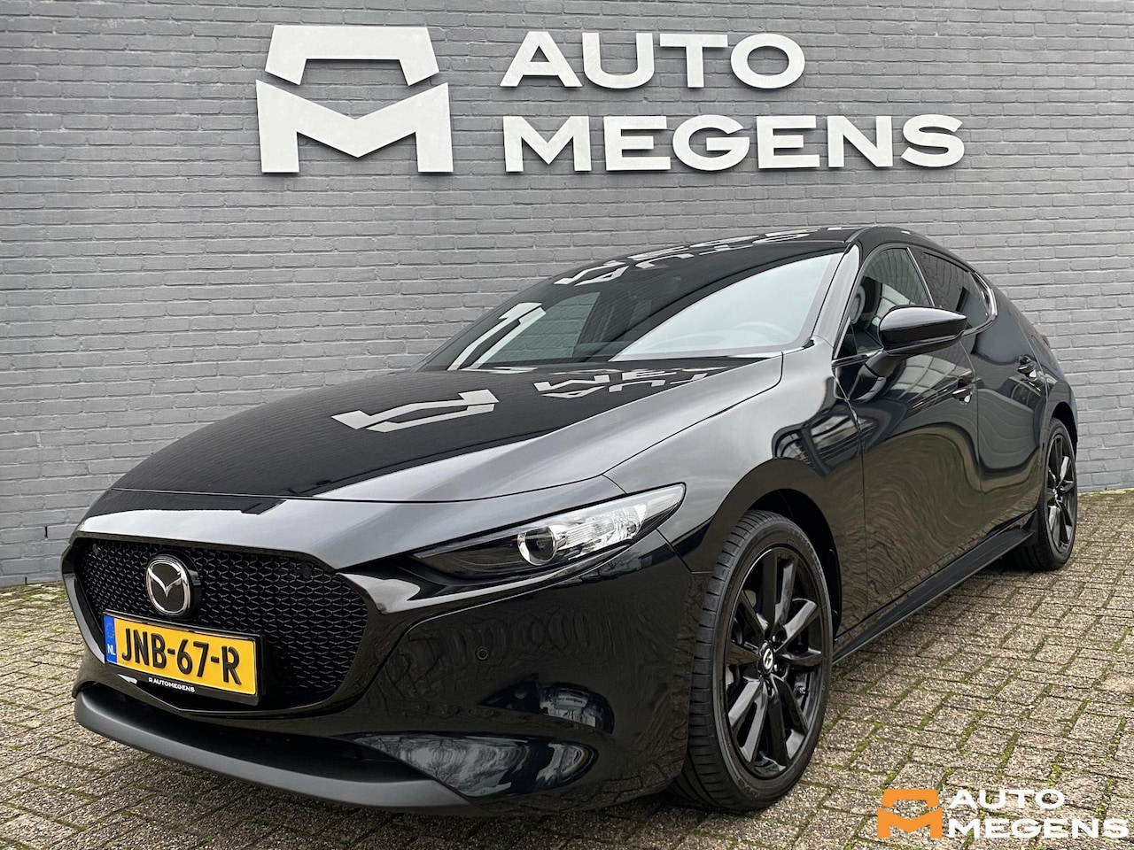 Mazda 3 - 2.5 e-SkyActiv-G M Hybrid 140 Nagisa 2.5 e-SkyActiv-G M Hybrid 140 Nagisa - AutoWereld.nl