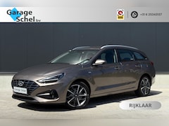 Hyundai i30 Wagon - 1.5 T-GDi MHEV Premium - Lane Assist - Stoel/Stuur verwarmd - Carplay - Android - Navi - D