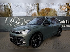 Volkswagen Tiguan - 1.5 eHybrid |R-Line|Black Style|Massage|Panoramadak|360 cam|Automaat|