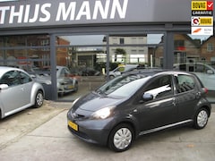 Toyota Aygo - 1.0-12V