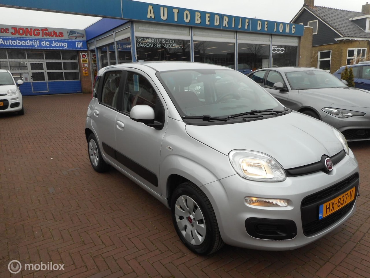 Fiat Panda - TwinAir Turbo 80 Lounge AUTOMAAT+METALLIC LAK+RESERVEWIEL+HOOGTEVERSTELLING BESTUURDERSSTO - AutoWereld.nl