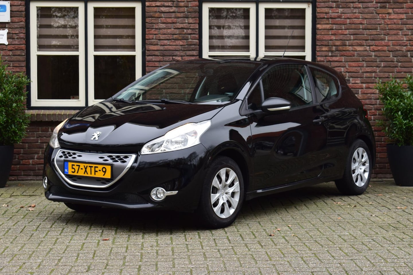 Peugeot 208 - 1.2 VTi Access Airconditioning | Cruise control - AutoWereld.nl