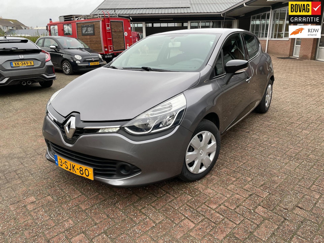 Renault Clio - 0.9 TCe Expression 0.9 TCe Expression, Navi, Trekhaak - AutoWereld.nl