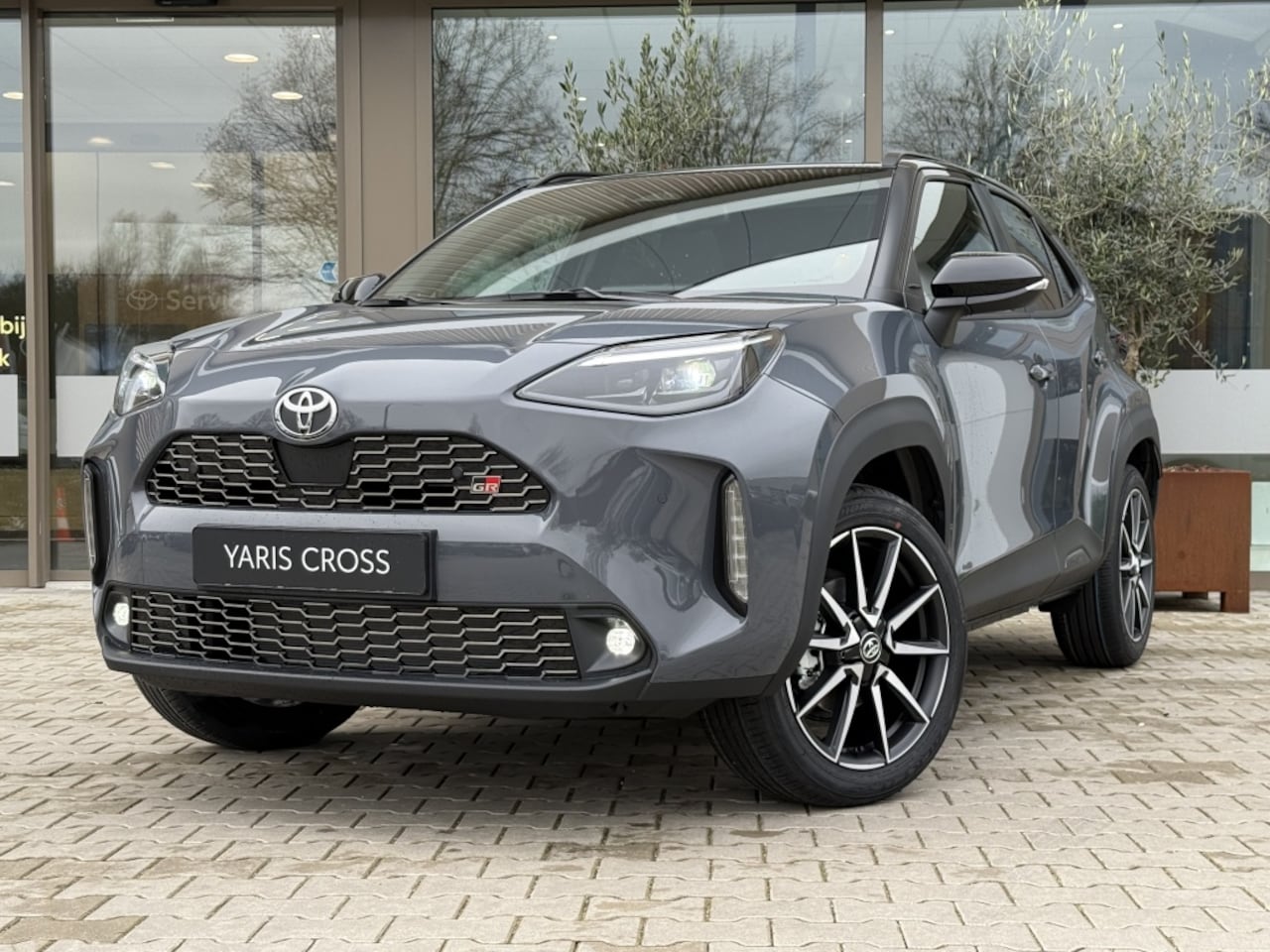 Toyota Yaris Cross - 1.5 Hybrid GR Sport | Sport plus pack | Pano | HeadUp | - AutoWereld.nl