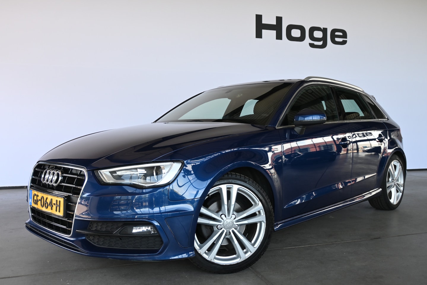Audi A3 Sportback - 1.4 TFSI CoD Ambition S-Line Clima Navigatie LED Rijklaaprijs Inruil Mogelijk! - AutoWereld.nl
