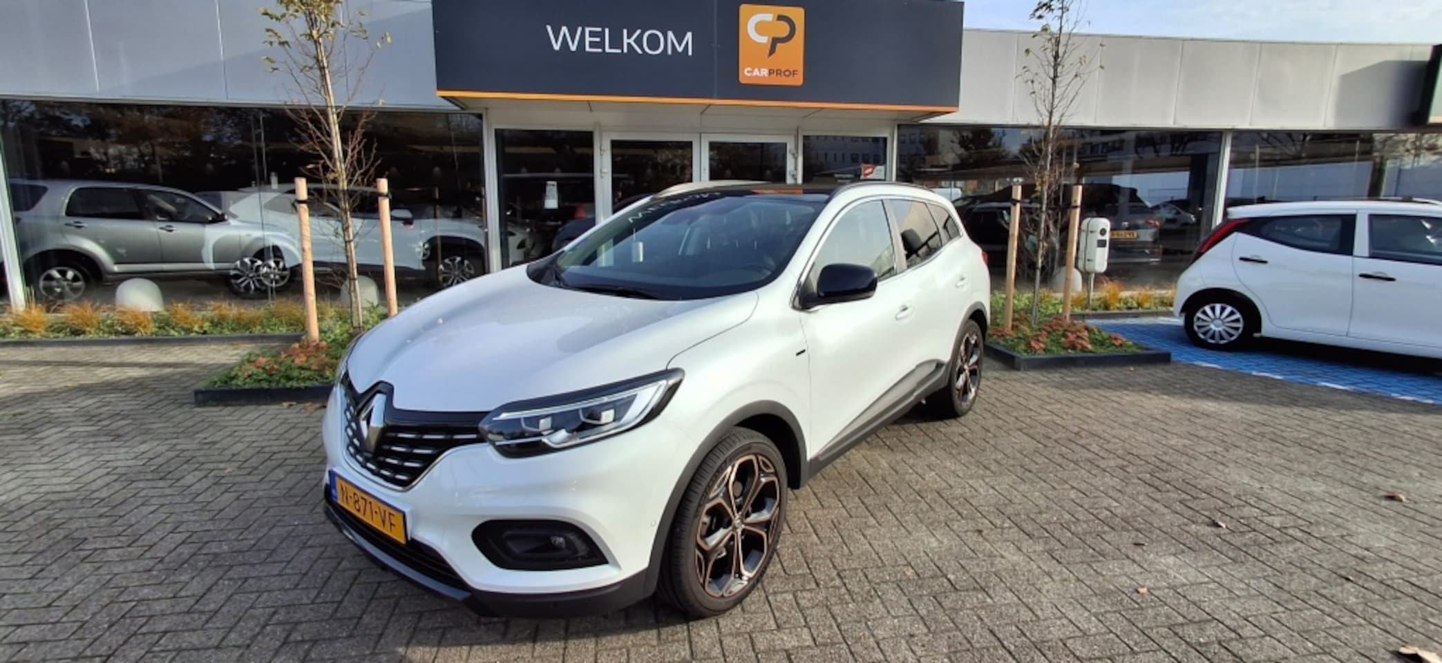 Renault Kadjar - 1.3 TCe Black Edition NLauto | 1e eigenaar | All-in | Dealeronde - AutoWereld.nl