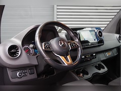 Mercedes-Benz Sprinter - 519 3.0 CDI V6 L3 AUT. OPEN LAADBAK, 3.5T TREKHAAK, STANDKACHEL, CAMERA, MBUX 10'', LEDER
