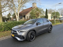 Mercedes-Benz GLA-Klasse - 200 AMG 163PK Automaat•Pano•Burmester