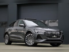 Audi e-tron Sportback - 50 Quattro 3x S-Line 313PK Panodak Sportzetels Trekhaak AdaptiveCruise AppleCarplay BlackL
