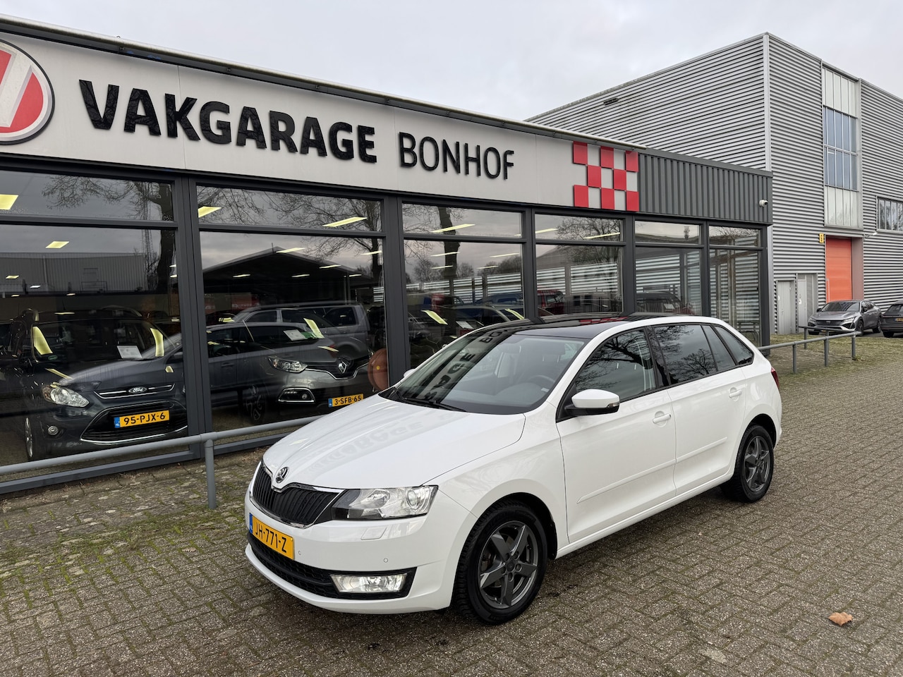 Skoda Rapid Spaceback - 1.2 TSI Greentech JOY AUTOMAAT-CLIMA-CRUISE - AutoWereld.nl