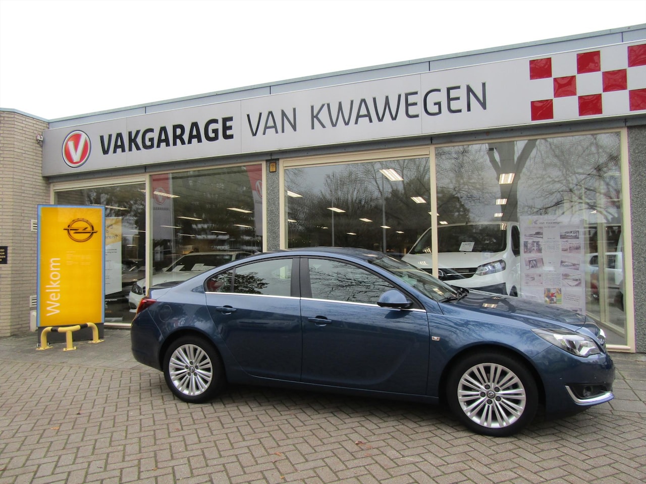 Opel Insignia - 1.6 Turbo 170pk Aut 4D Business+ - AutoWereld.nl
