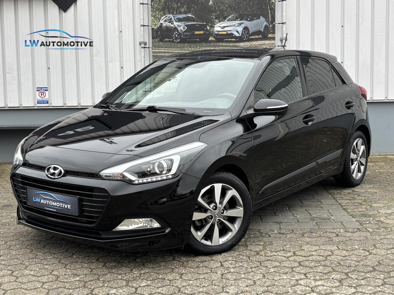 Hyundai i20 - 1.0 T-GDI 120pk Comfort | Navi | Camera | Stoel+stuurverw. - AutoWereld.nl