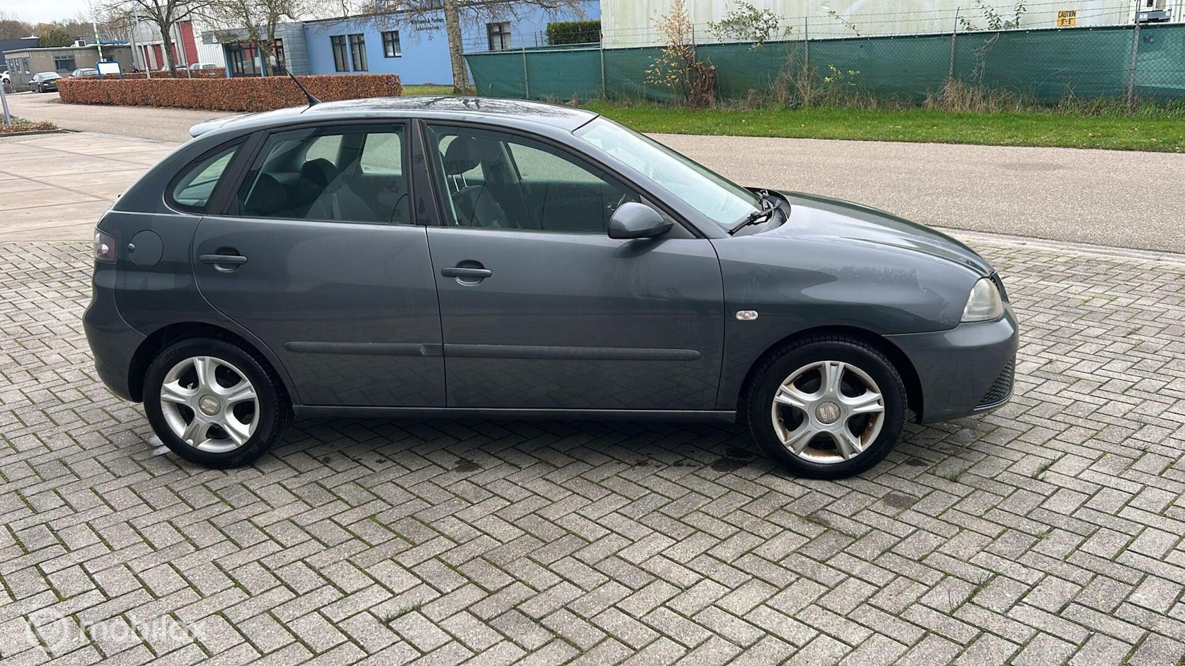 SEAT Ibiza - 1.4-16V Reference 1.4-16V Reference - AutoWereld.nl