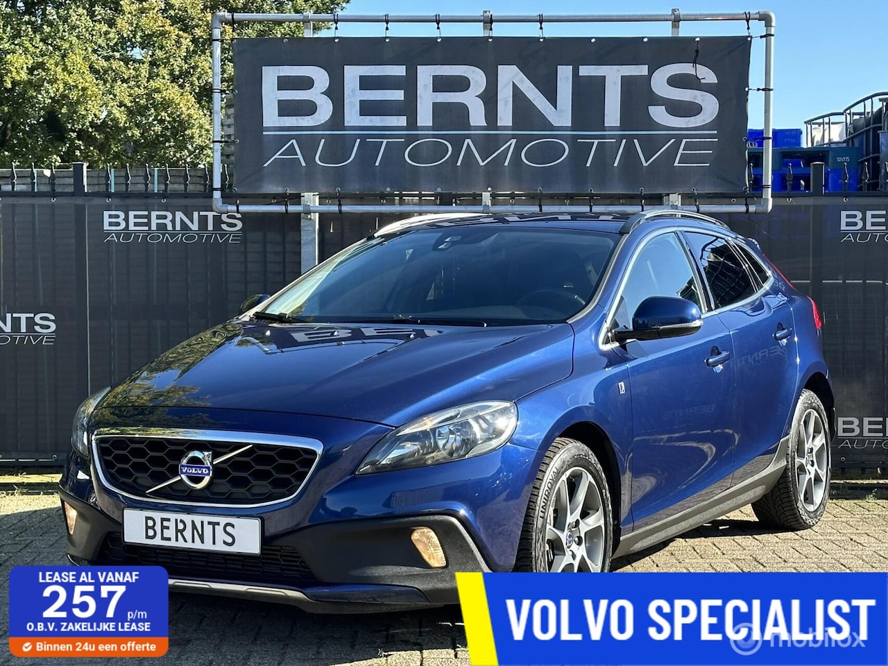 Volvo V40 Cross Country - T4 AWD Ocean Race|5 Cilinder|Bluetooth - AutoWereld.nl