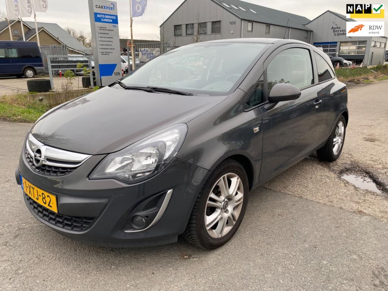 Opel Corsa - 1.4-16V BlitZ 1.4-16V BlitZ - AutoWereld.nl