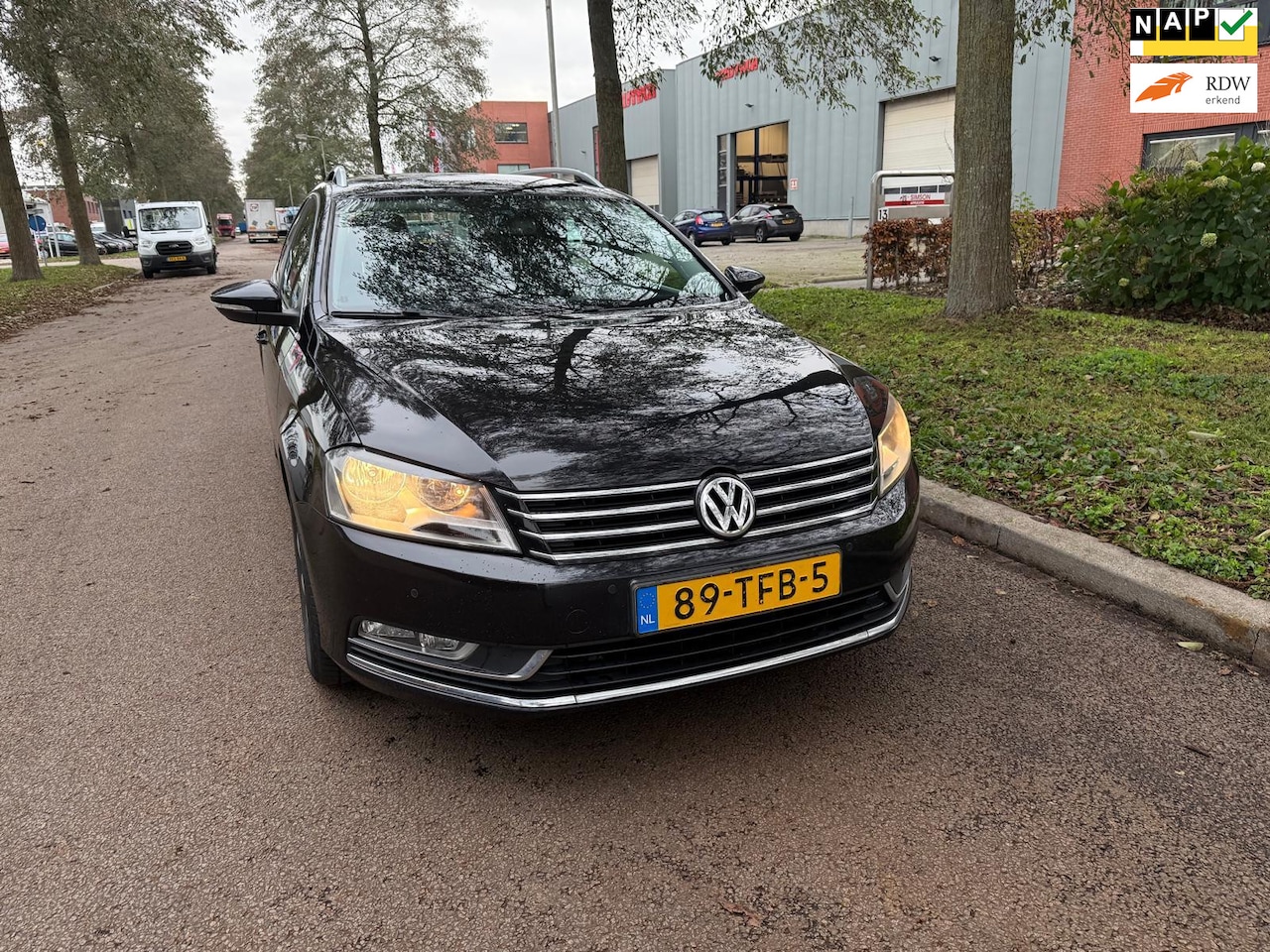 Volkswagen Passat Variant - 1.6 TDI Comfortline BlueMotion ZEER NETTE AUTO - AutoWereld.nl