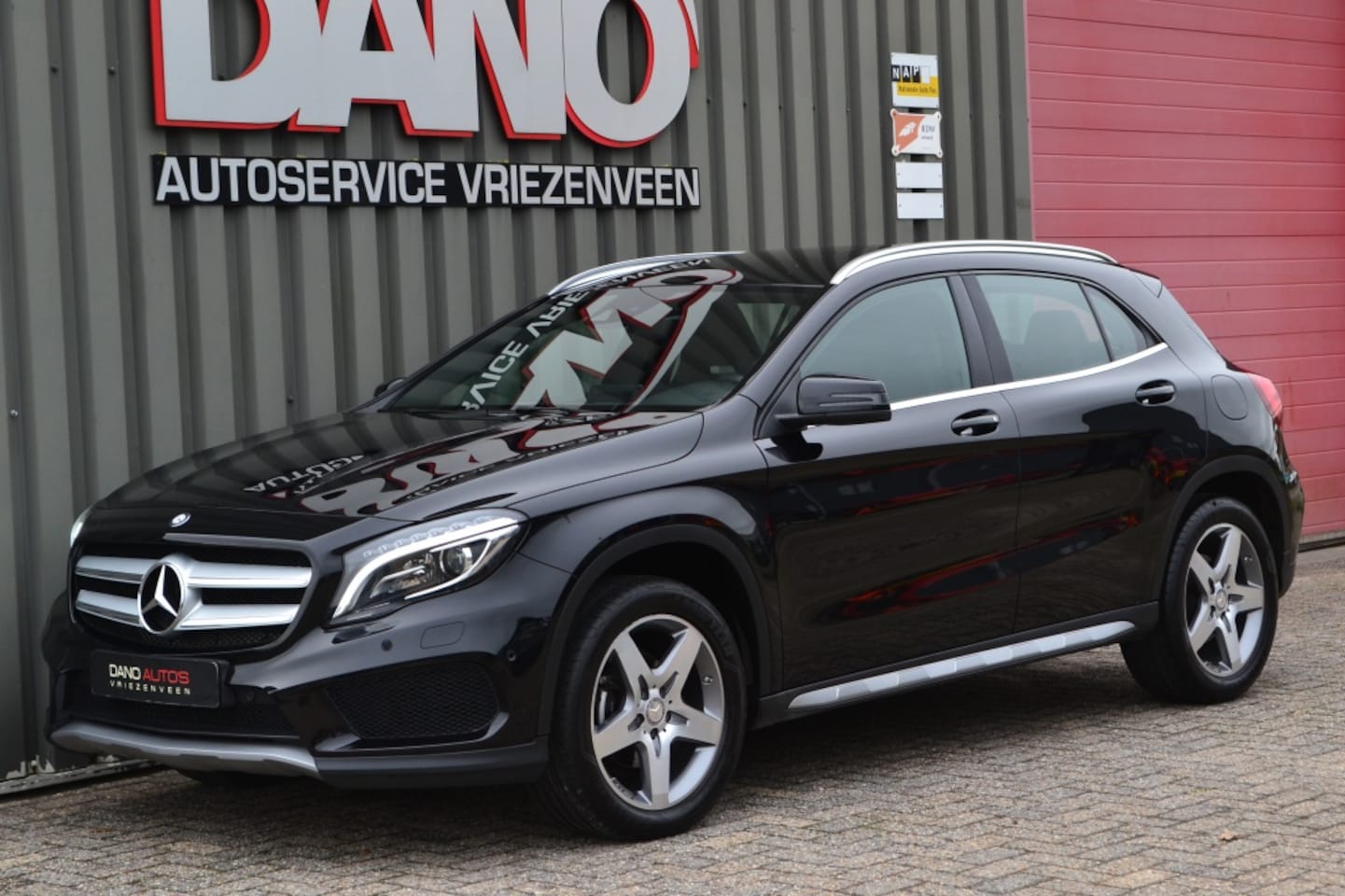 Mercedes-Benz GLA-Klasse - 200 Prestige AMG LED/Camera/Navi/Trekhaak - AutoWereld.nl
