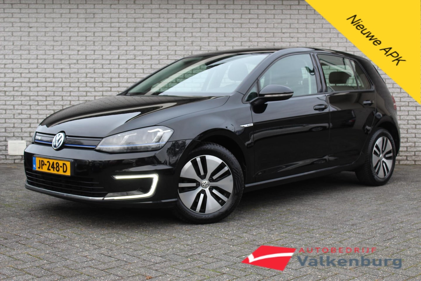 Volkswagen e-Golf - e-Golf | NAVI | PDC - AutoWereld.nl