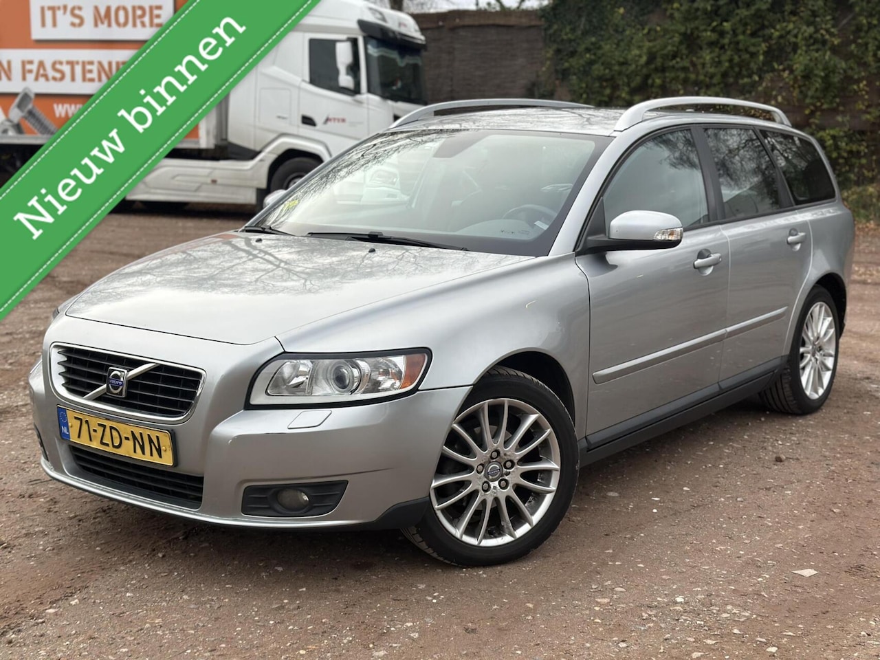 Volvo V50 - 2.0 Edition II CRUISE PSENSOR AIRCO 2X SLEU TREKHA - AutoWereld.nl