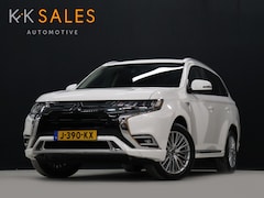 Mitsubishi Outlander - 2.4 PHEV Pure+ [TREKHAAK, CAMERA, CRUISE CONTROL, BLUETOOTH TELEFOON, STOELVERWARMING, FLI