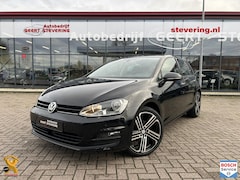Volkswagen Golf - 1.2 TSI DSG / Navi / Adap-cruise / PDC V + A
