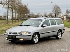 Volvo V70 - 2.5 T Comfort Line