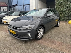 Volkswagen Polo - 1.0 TSI Comfortline Business