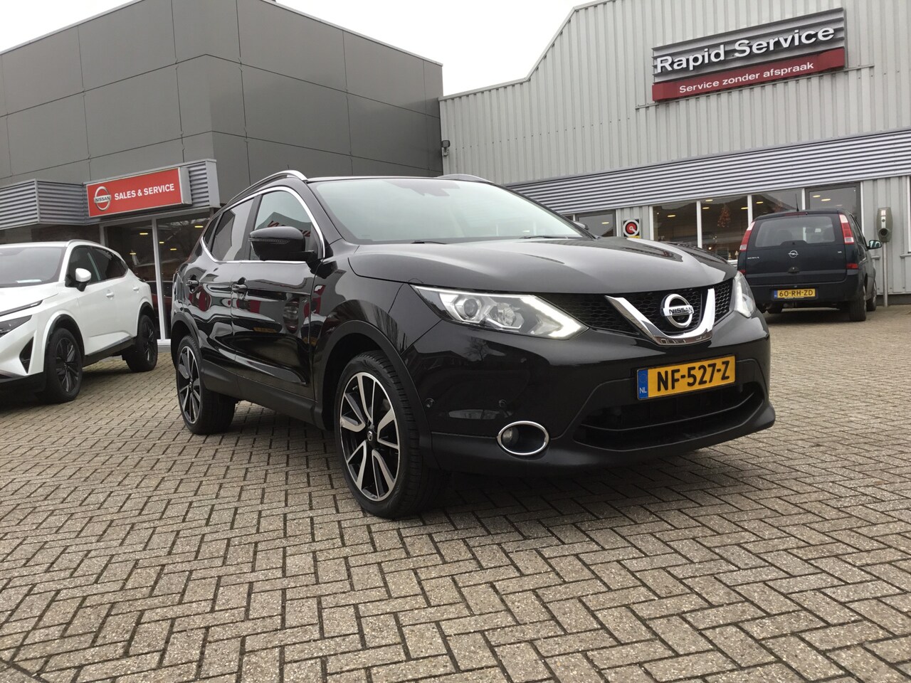 Nissan Qashqai - 1.2DIG-T Tekna+Panodak - AutoWereld.nl