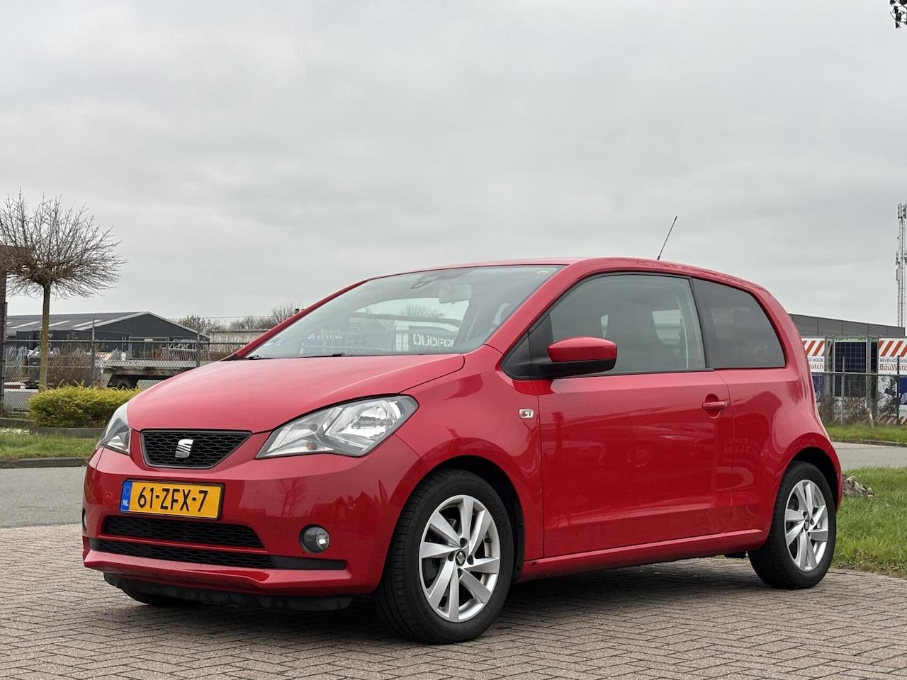 SEAT Mii - 1.0 Style Sport cruise airco pdc - AutoWereld.nl