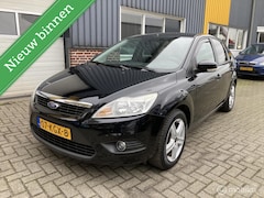 Ford Focus - 1.6 Trend TREKHAAK