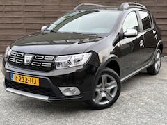 Dacia Sandero Stepway - 0.9 TCe SL / Automaat / Camera / Airco